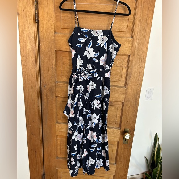 Banana Republic Jumpsuit - Picture 1 of 4